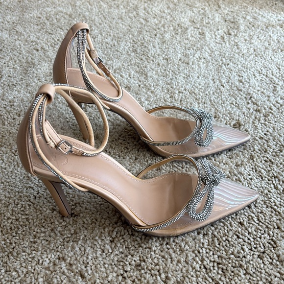 Rhinestone bow stilettos - Picture 3 of 6